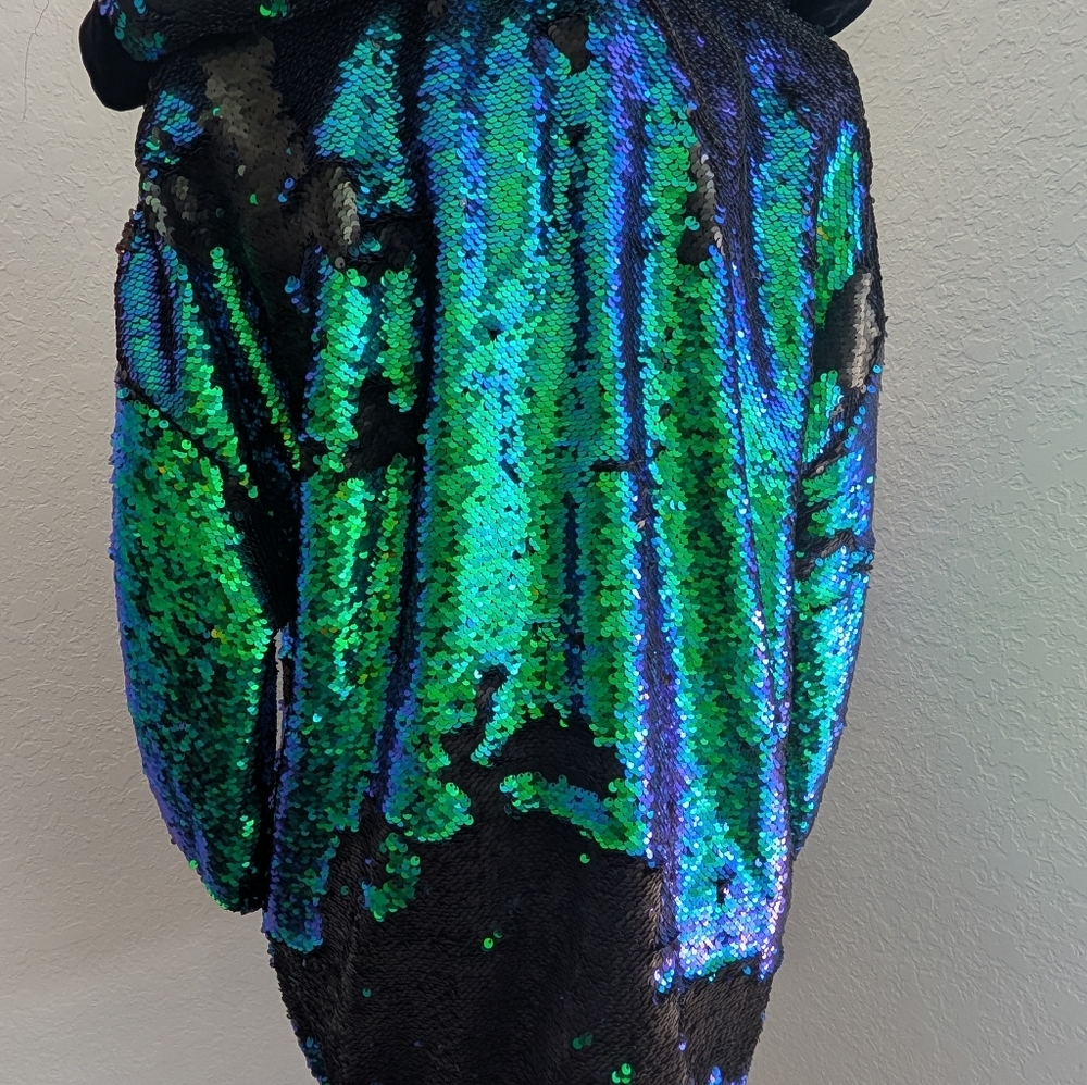 Free People City Lights Oversized Sequin Jacket With Velvet Hood - Picture 5 of 10